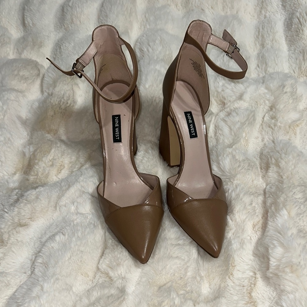 Nine West Women's Tan Heels